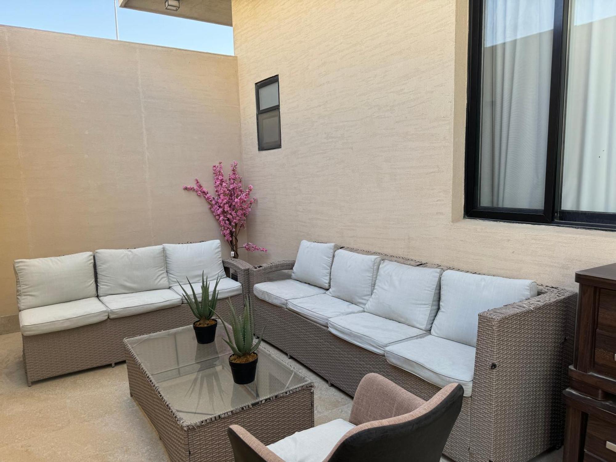 شقة ارضية فاخرة ٣ غرف وصالة دخول ذاتي ٧ Apartment Riyadh Exterior photo